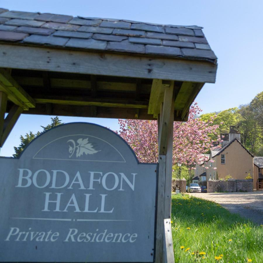 Bodafon Hall Cottages 兰迪德诺 外观 照片